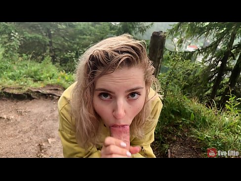 ❤️ Nighean a’ slugadh cum às deidh blowjob poblach - Eva Elfi ❌ Bhidio porn aig gd.vegasservice.ru ❌