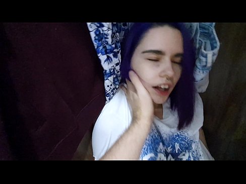 ❤️ Lorg mi mo sis anns a’ chlòsaid agus chuidich i cum ❌ Bhidio porn aig gd.vegasservice.ru ❌